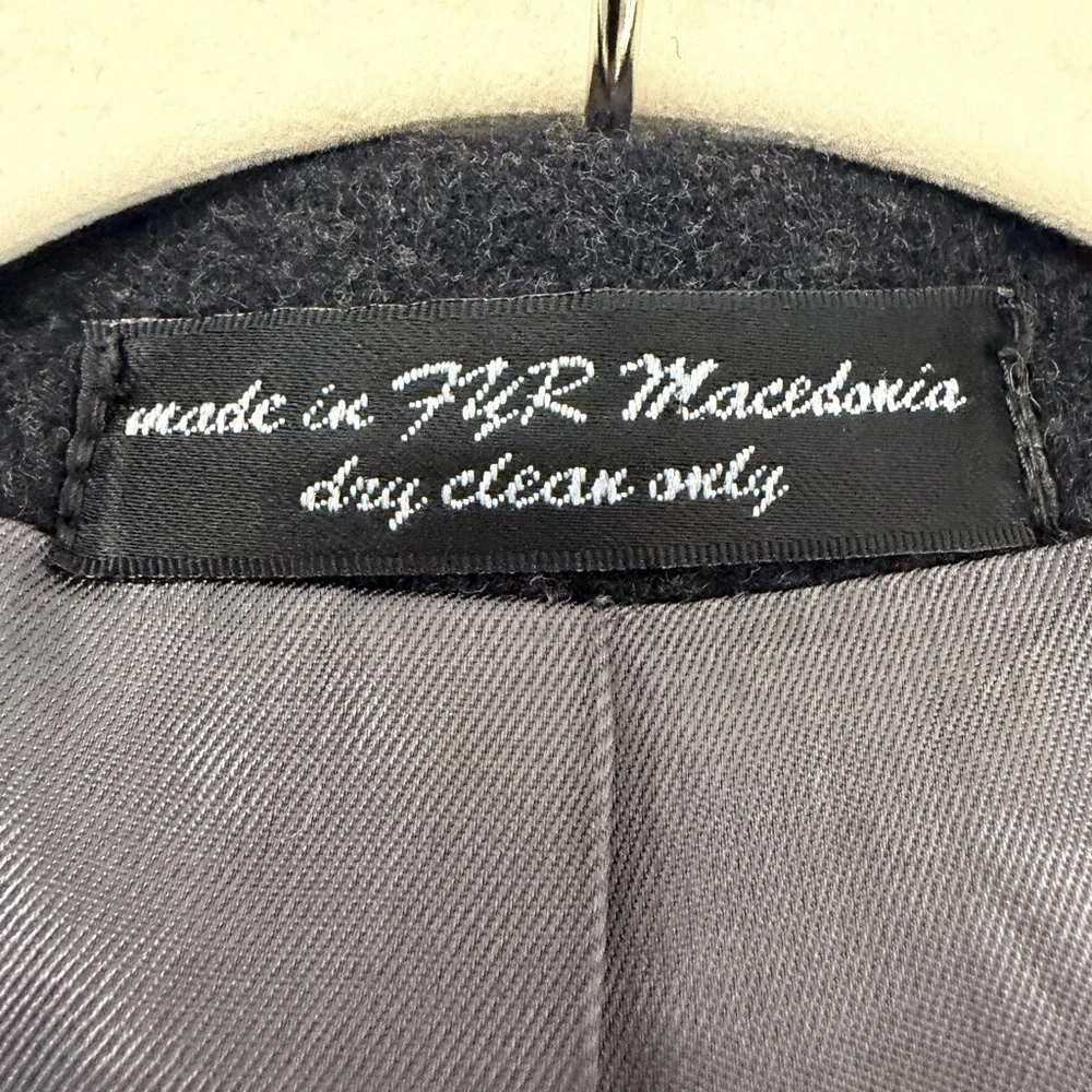 Gianfranco Ruffini Cashmere Blend Charcoal Gray W/ gray Lining Mens Suit Jacket